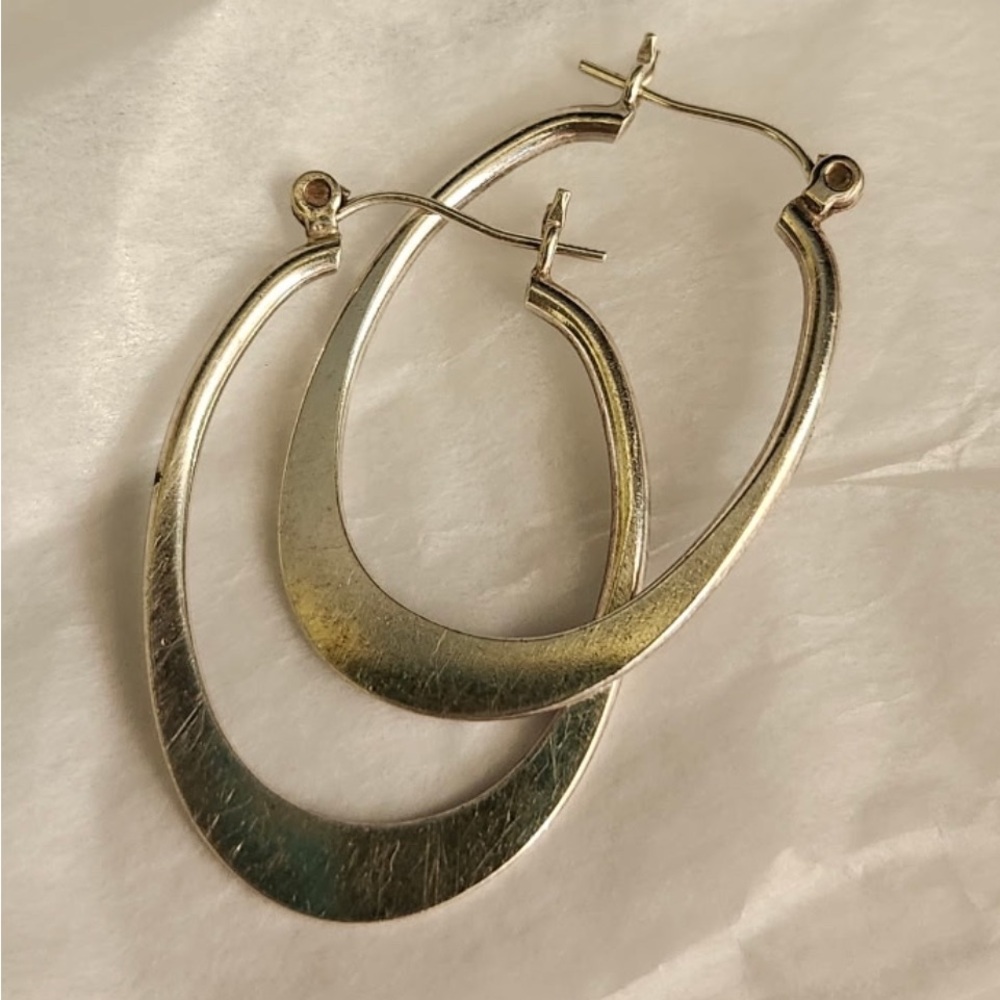 Elegant Silpada “Back to Basics” Sterling Silver Hoop Earrings